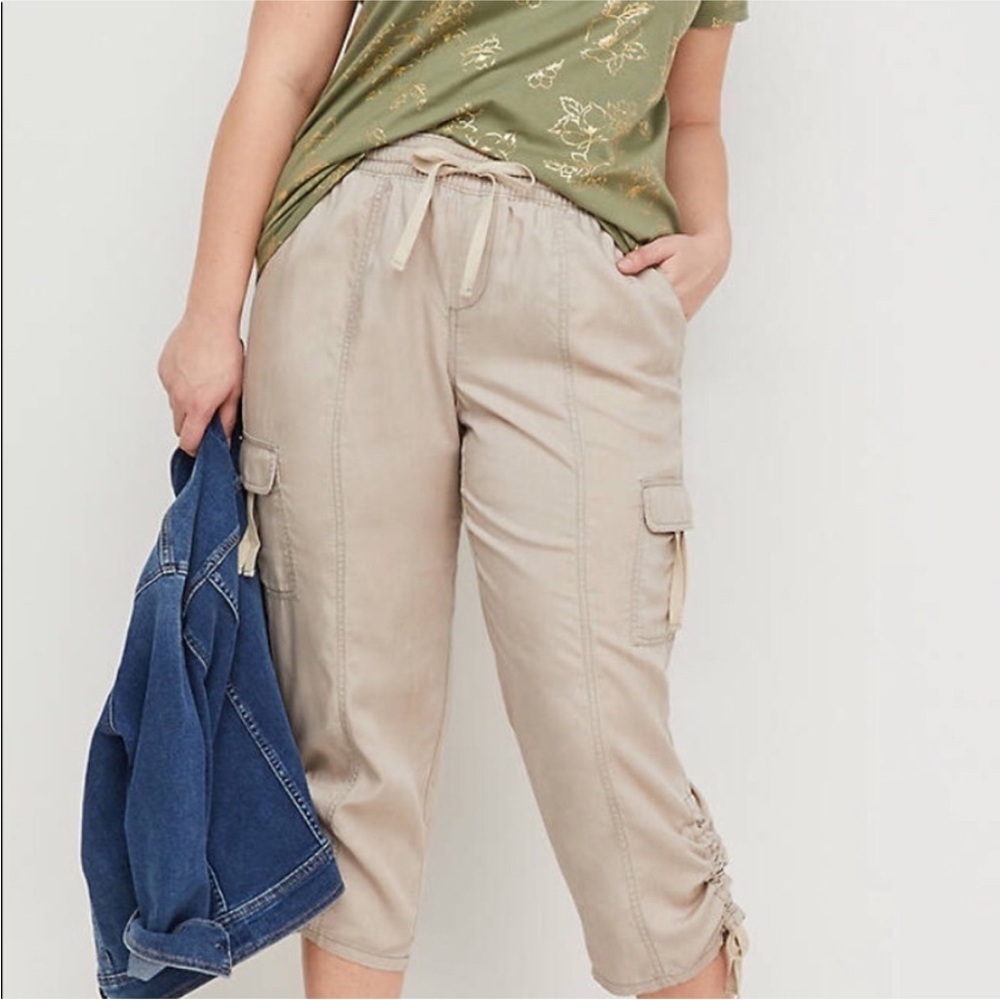 NWT! Lane Bryant Tan Lyocell Cargo Crop Pants 18/20